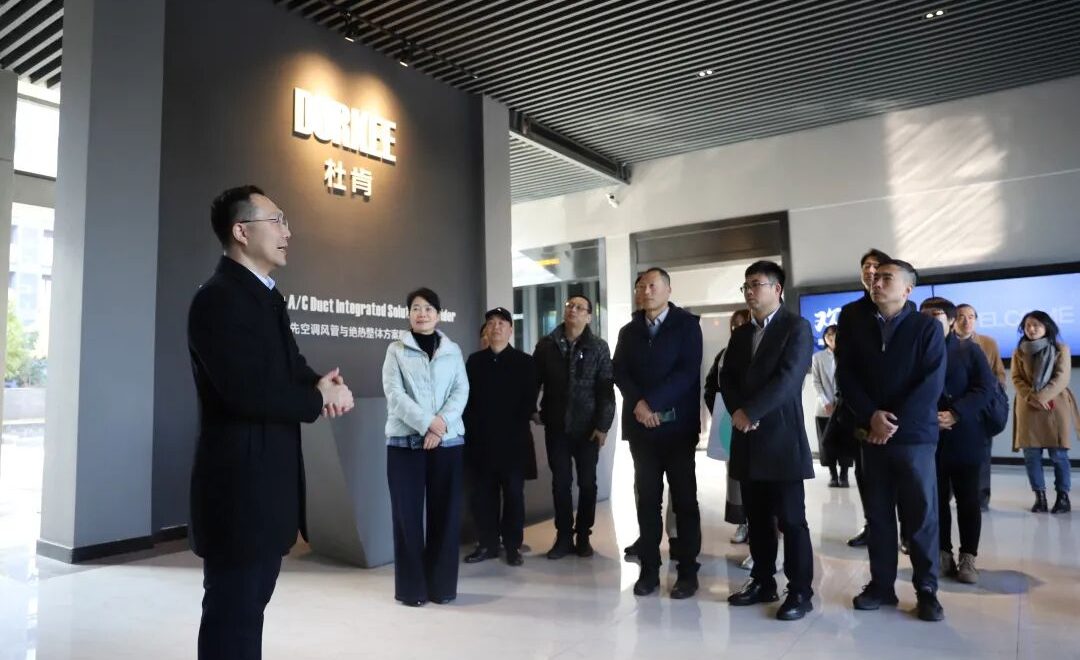 伟德体育官网集团金海丰先生做外商企业做解说决